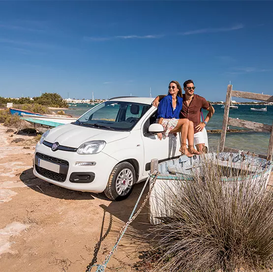 Alquiler de coches de 7 plazas en Formentera