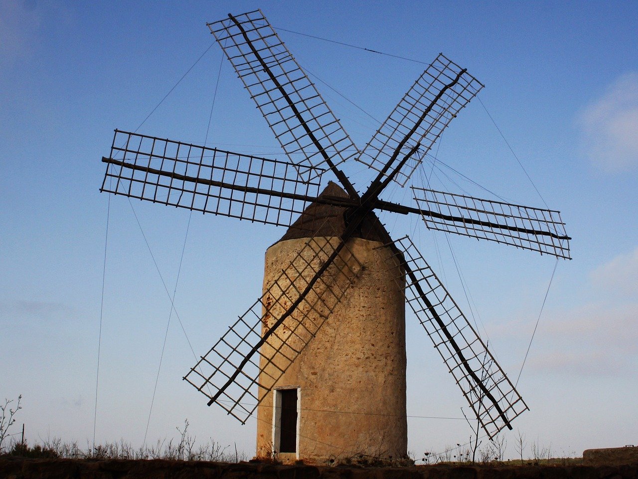 Descubre los bienes patrimoniales de Formentera