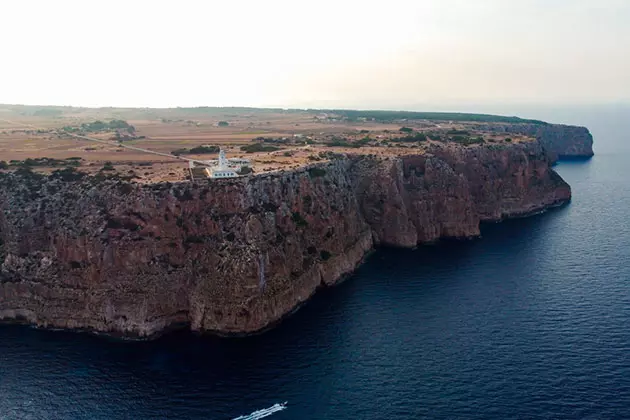 La-Mola